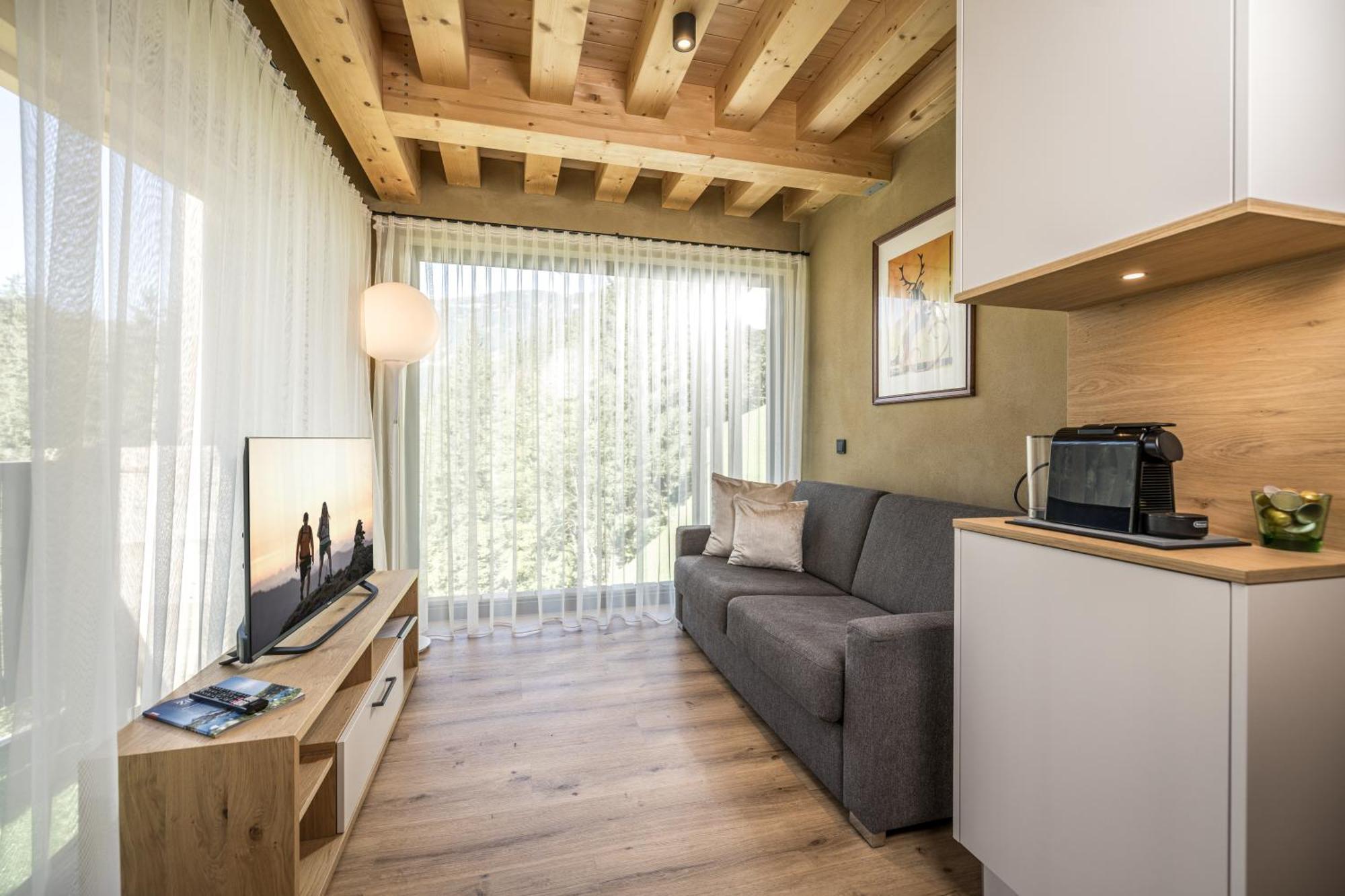Natur Zeit - Alpine Garden Apartments Mayrhofen Exterior photo